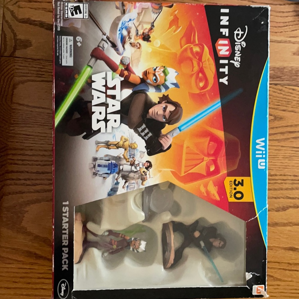 Disney Infinity Star Wars 3.0 starter pack Wii-U New in box!